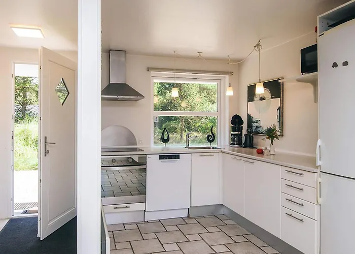 Seaside Oasis In - By Traum *